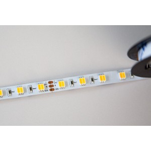 5m LED pásky (laditelná bílá) - IP68 (při potopení do vody)