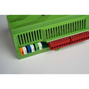 SD karta s firmwarem pro Miniserver