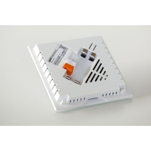 Touch Pure Classic Air signální bílá