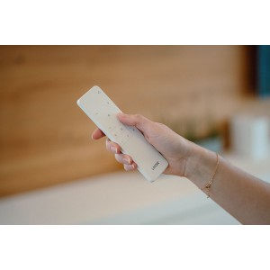 Remote Air bílá
