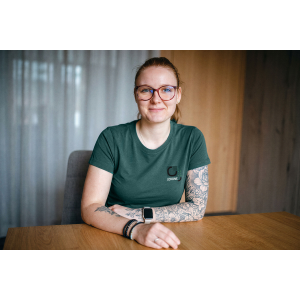 Volnočasové dámské tričko XL tmavě zelená